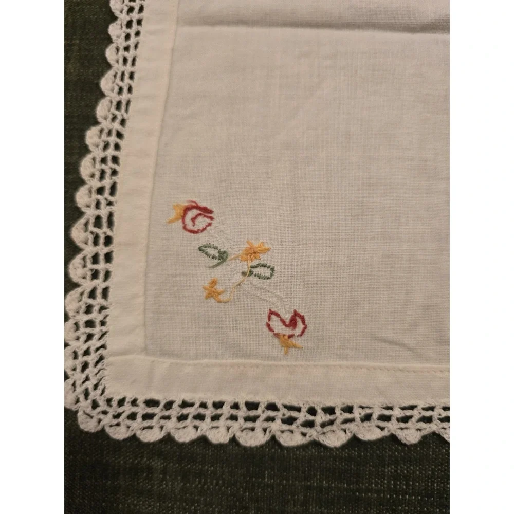 Vintage White Linen Small Tabletop Mat Lace Trim Hand Embroidered Floral 13x11
